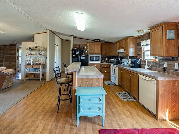 5th image of 184 Indian Hills Dr