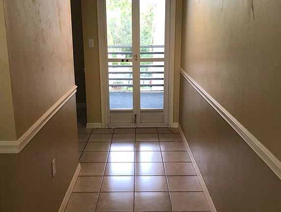 3rd image of 290 Naples Cove Dr APT 2304