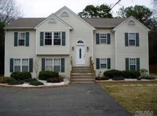 73 N Coleman Rd, Centereach, NY 11720