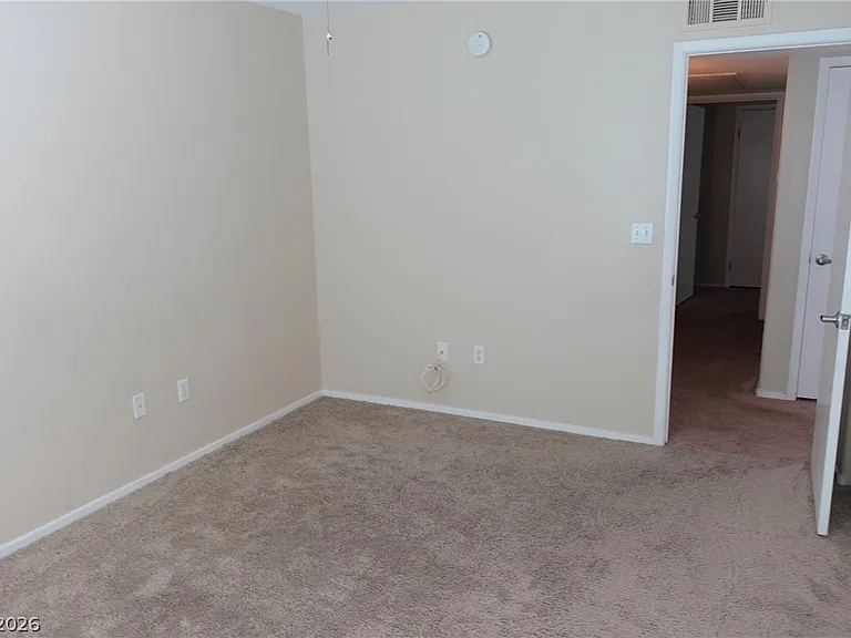 3131 Key Largo Dr #101 — Photo 12