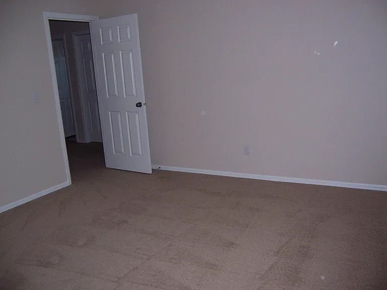 863 SE Bayshore Cir — Photo 12