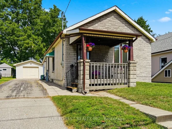 1054 Florence St, London, ON N5W 2M8