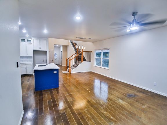 4th image of 5712 Wellesley Ave