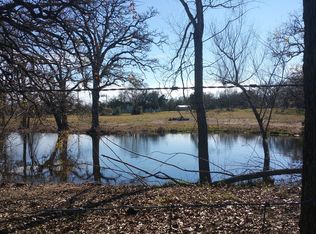 909 Antioch Rd, Paige, TX 78659