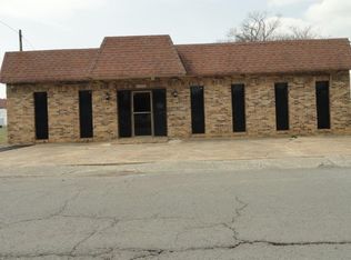 303 Deery St, Shelbyville, TN 37160