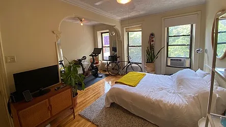 Rented by Garfield Realty 