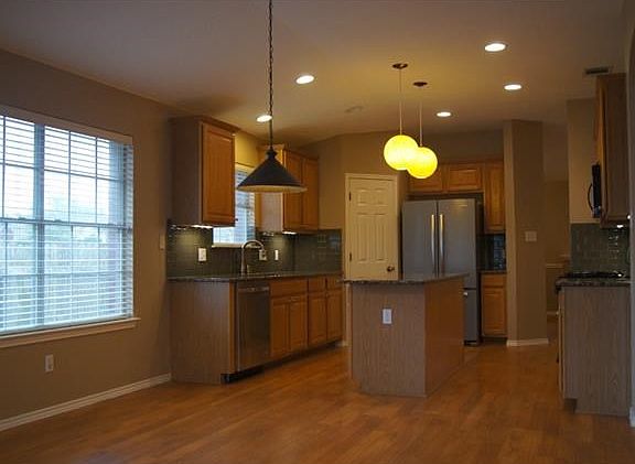 4th image of 14540 Ballyclarc Dr