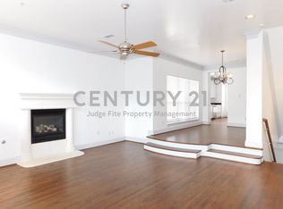 4125 Lovers Ln APT B, Dallas, TX 75225