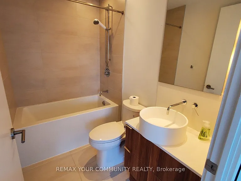 185 Roehampton Ave #2503 — Photo 21