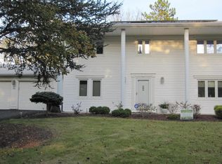 11 Saint Lawrence Way, Marlboro, NJ 07746