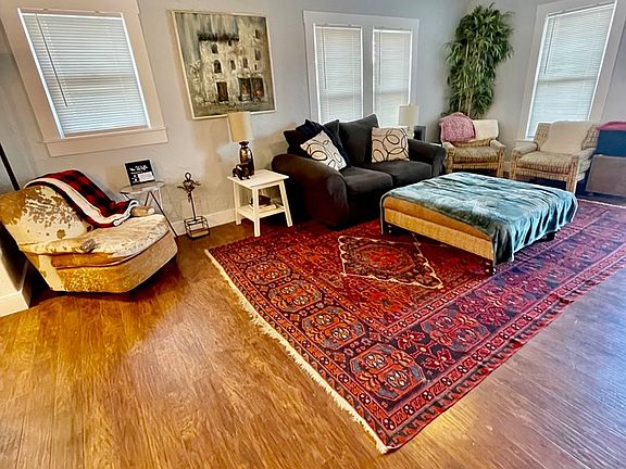 5th image of 408 W Luce St