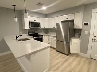 557 Varnum Ave #11, Lowell, MA 01854