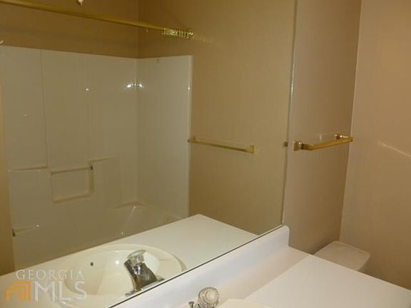 5th image of 6924 Providence Square Dr APT 199