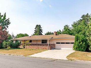 517 Ridge Rd, Moscow, ID 83843