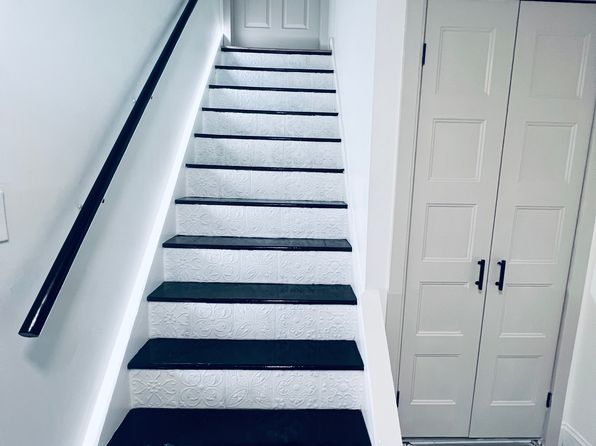 (undisclosed Address)