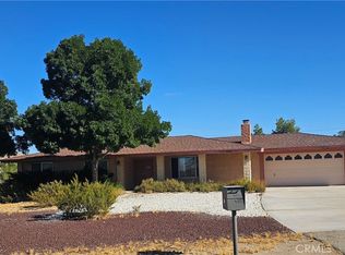 16230 Saint Timothy Rd, Apple Valley, CA 92307