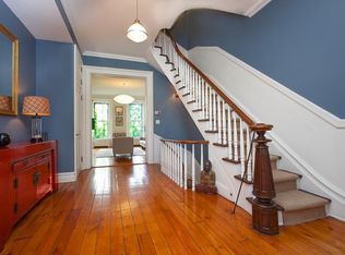 86A 3rd Pl, Brooklyn, NY 11231