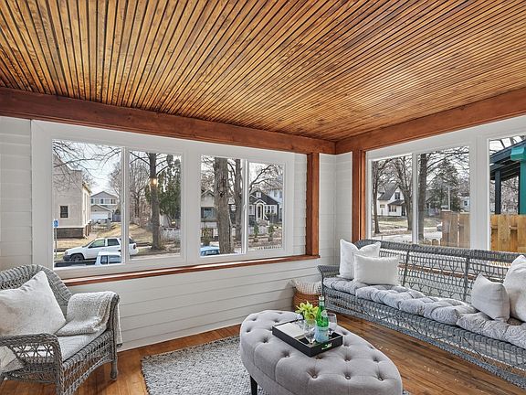 4th image of 4304 1st Ave S