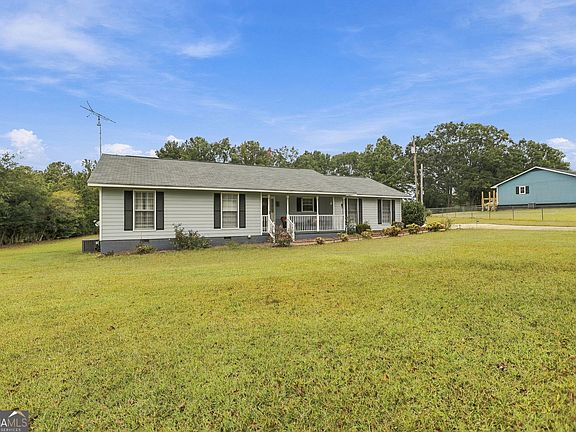 5th image of 106 Jandale Dr