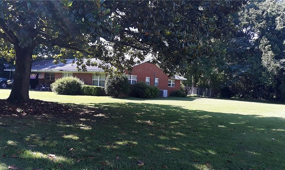 2nd image of 1804 Construction Rd