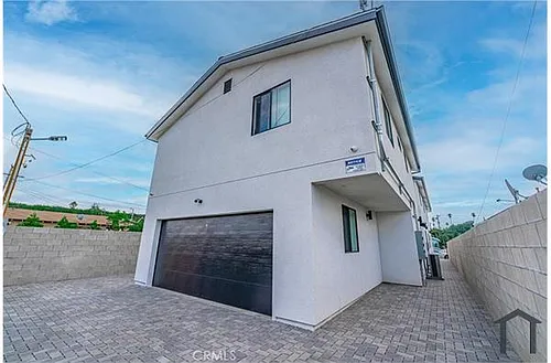 433 W Gage Ave #433 Photo 1