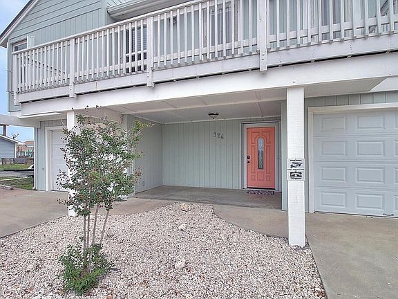 2nd image of 326 Lands End St