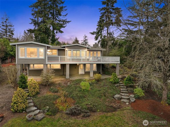 2561 123rd Ave SE, Bellevue, WA 98005