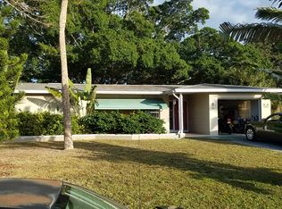 201 63rd St W, Bradenton, FL 34209