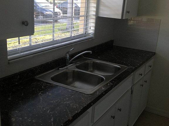 2nd image of 1845 S Highland Ave APT 4-3