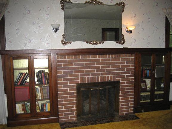 4th image of 240 S Cedar Ave