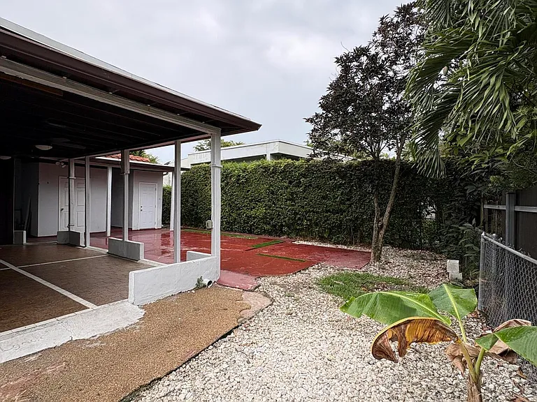 3520 SW 20th St — Photo 21