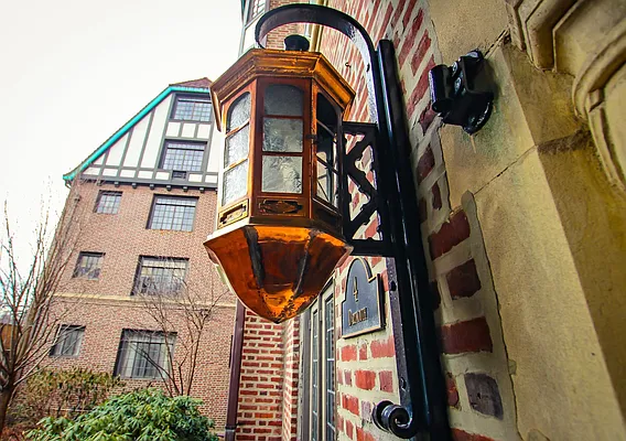 Sold by Remax City Square | media 31