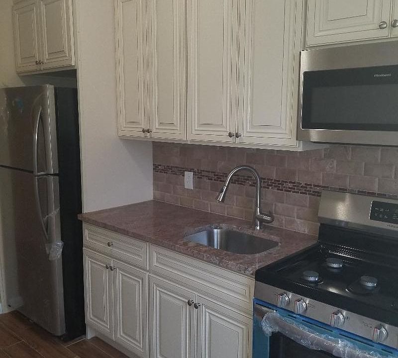 1st image of 2512 41st St APT 2L
