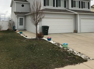 1904 Harvest Moon Dr, Gillette, WY 82718