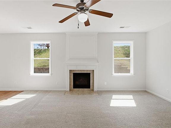 3rd image of 4003 Duran Ln