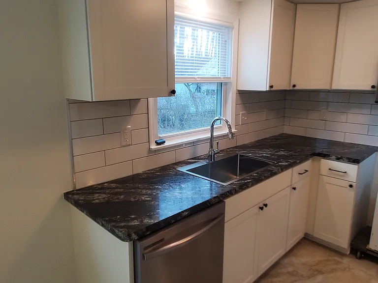 9437 Dorothy Ave — Photo 2