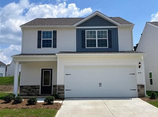 8018 Moose Creek Dr, Charlotte, NC 28214