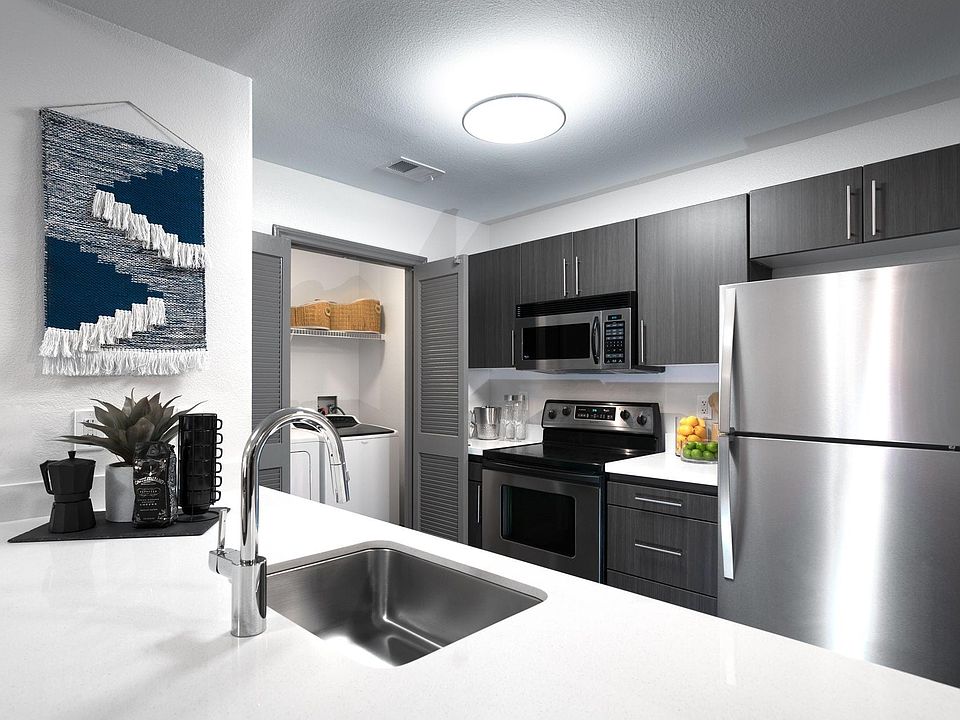 1st image of 40 Cedar Walk #3213