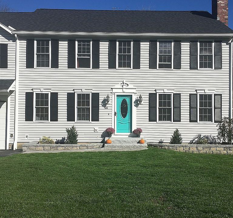 2nd image of 36 Laurelwood Dr