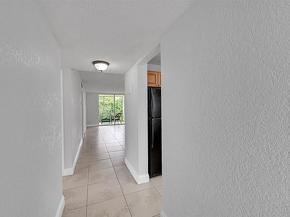 4th image of 1402 NW 80th Avenue #301