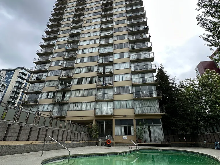1100 Jervis St #1906 — Photo 29