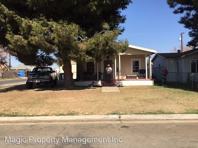 2nd image of 130 Moneta Ave