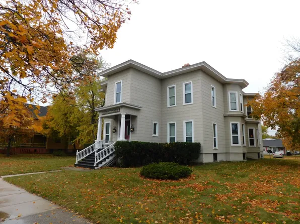 1805 Military St APT 6, Pt Huron, MI 48060
