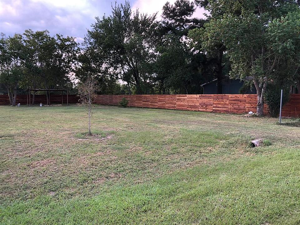 1st image of 23439 Chateau Woods Ln