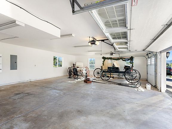 5th image of 14440 Seabiscuit Ct