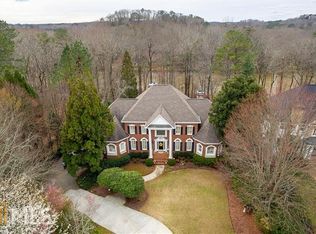 270 Steeple Pointe Dr, Roswell, GA 30076