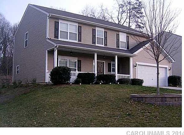 1st image of 725 Rocky Glen Dr