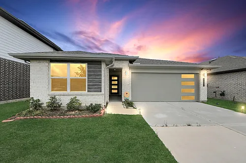 7007 Fleetwood Crescent Way Photo 1
