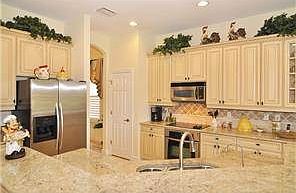 4th image of 14535 Speranza Way