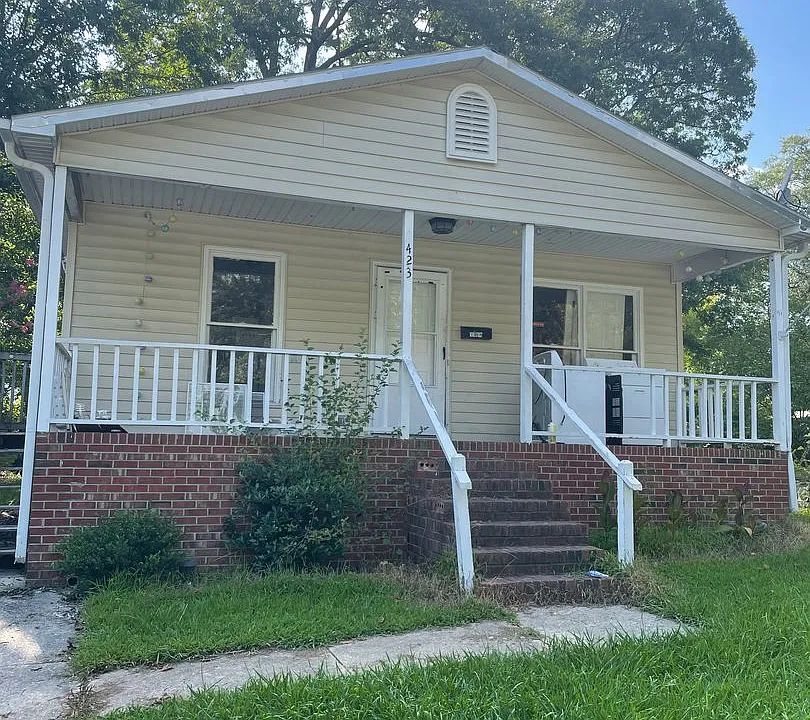 423 Boyd St